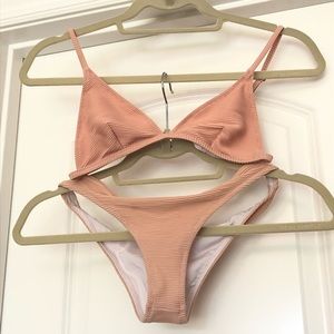 Peach ribbed bikini